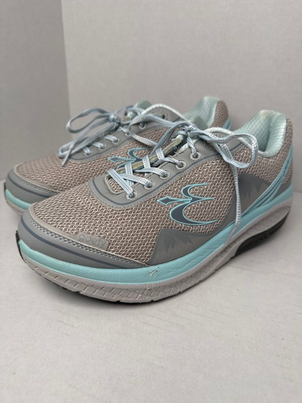 GDEFY by Gravity Defyer ION Gray and light blue Women Athletic Shoe size 10